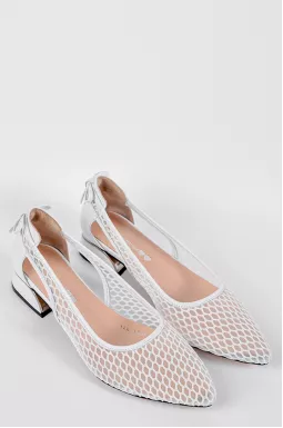 Туфлі-лодочки в білому кольорі з бантиком і сітчастим верхом великих розмірів