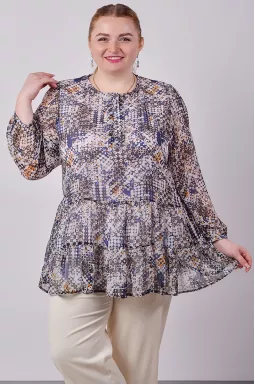 Легка шифонова туніка з декоративними зборками великих розмірів