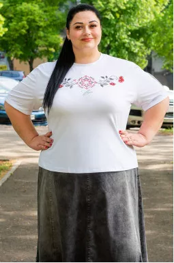 Футболка с принтом-вышивкой больших размеров