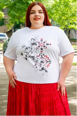 Футболка трикотажная с принтом-вышивкой больших размеров