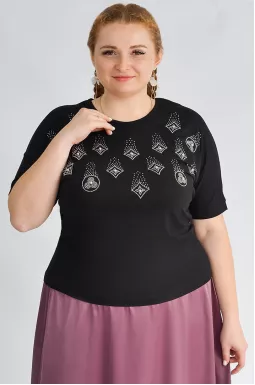 Чорна футболка з декором зі стразів та бусин великих розмірів