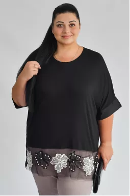 Футболка з квітковим декором по низу великих розмірів