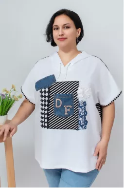 Літнє худі декороване мереживом і стразами супер батал