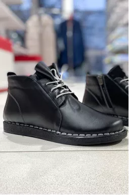 Кожаные ботинки деми на широкую ножку больших размеров