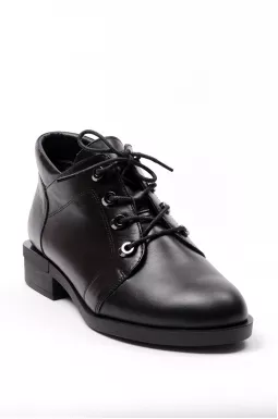 Ботинки на каблуке со шнуровкой больших размеров