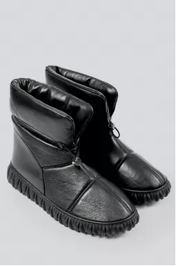 Угги черные с затяжками на текстурной подошве больших размеров