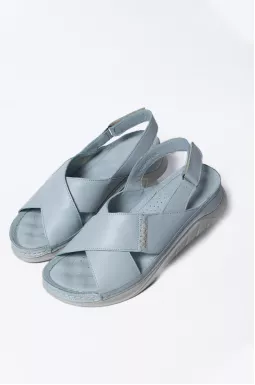 Босоніжки шкіряні блакитного кольору великих розмірів