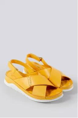Босоніжки шафранові великих розмірів