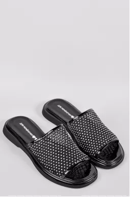 Шльопанці в чорному кольорі з сітчастим верхом та камінцями великих розмірів