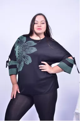 Джемпер з квітковим принтом