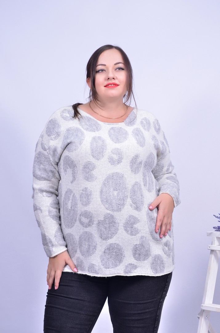 Мягкий теплый свитер