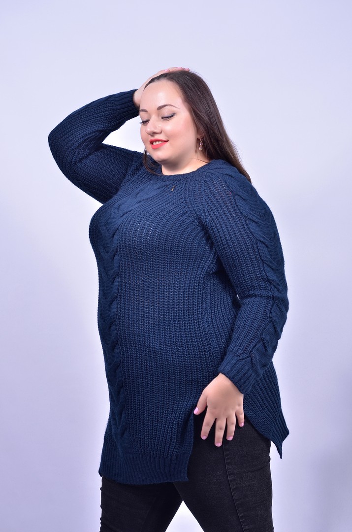 Светр вовняний подовжений