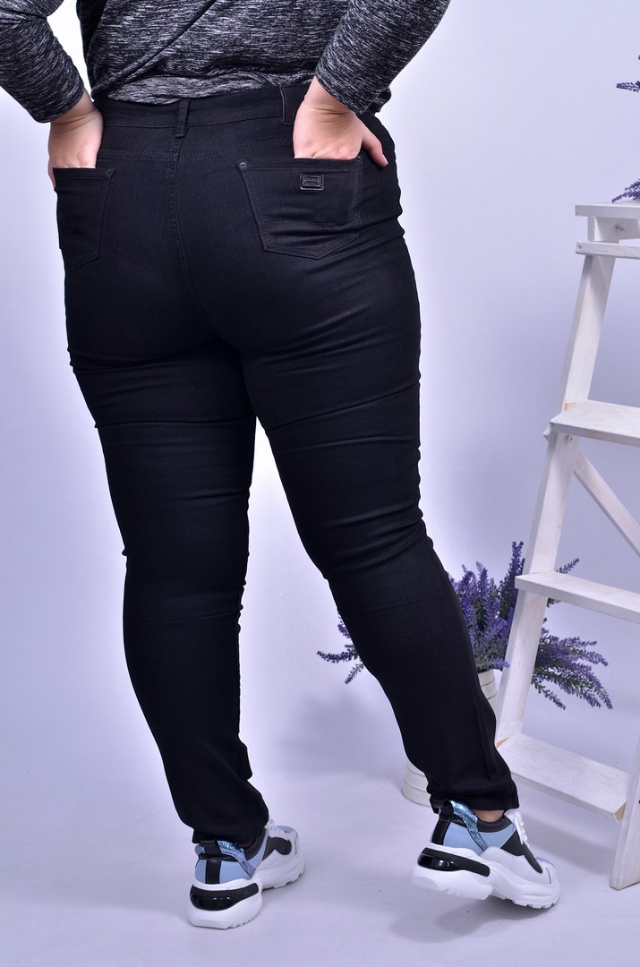 Джинсы узкие графит батал