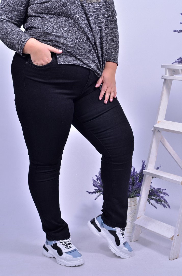 Джинсы узкие графит батал