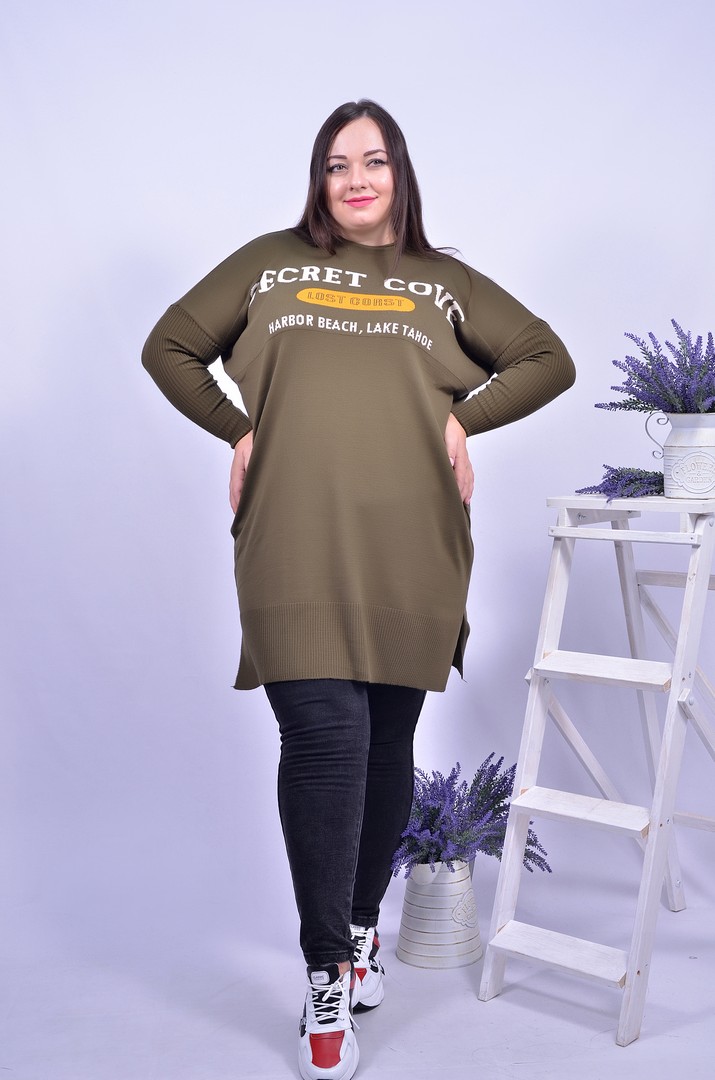 Тепла прямая удлиненная туника батал