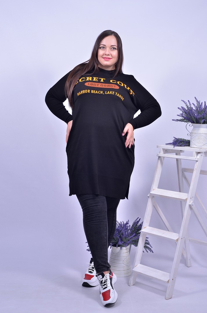 Тепла прямая удлиненная туника батал