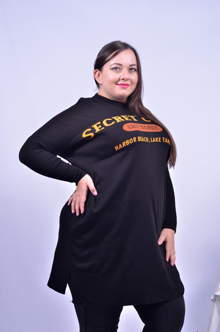 Тепла прямая удлиненная туника батал