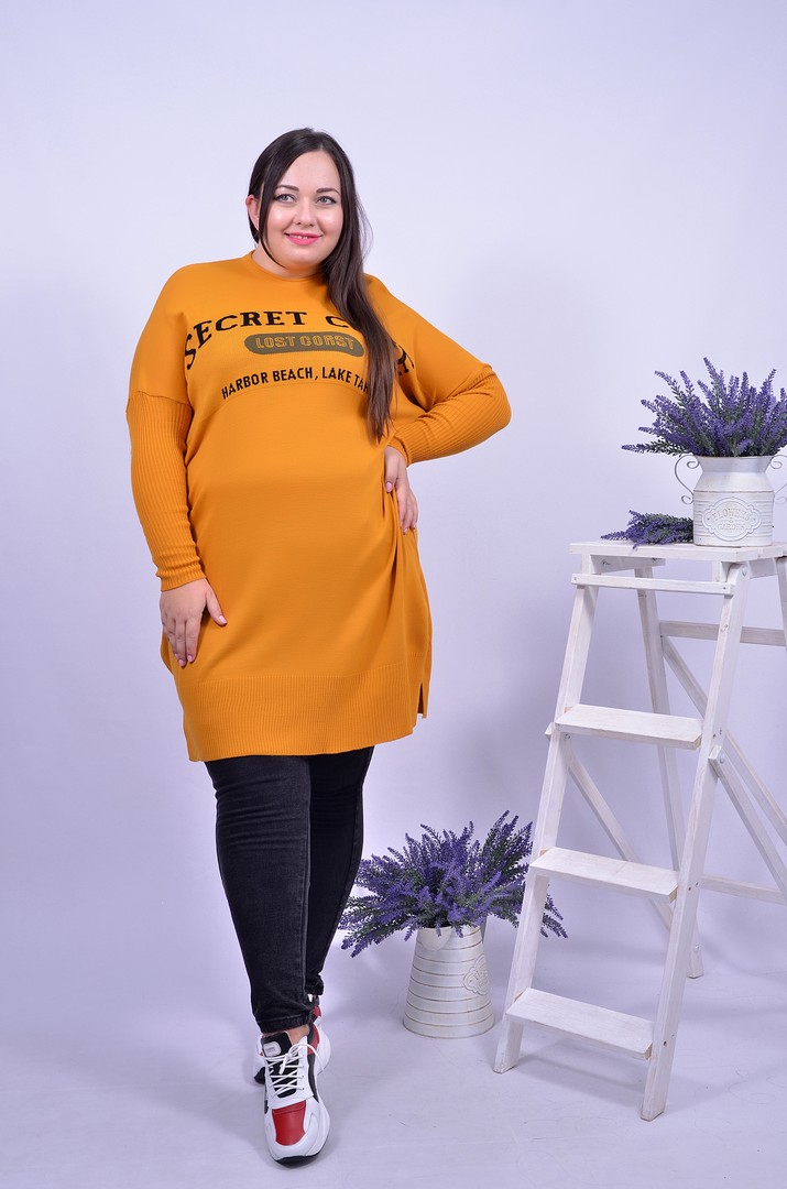 Тепла прямая удлиненная туника батал