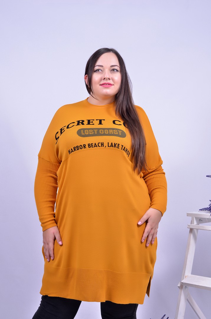 Тепла прямая удлиненная туника батал