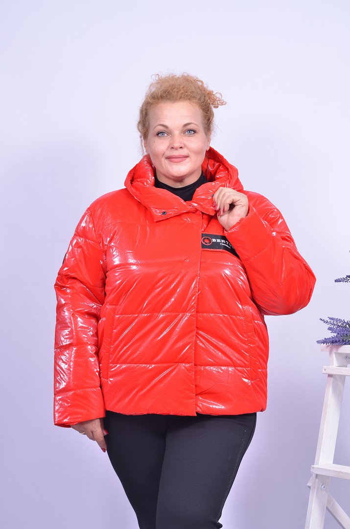 Куртка коротка батал