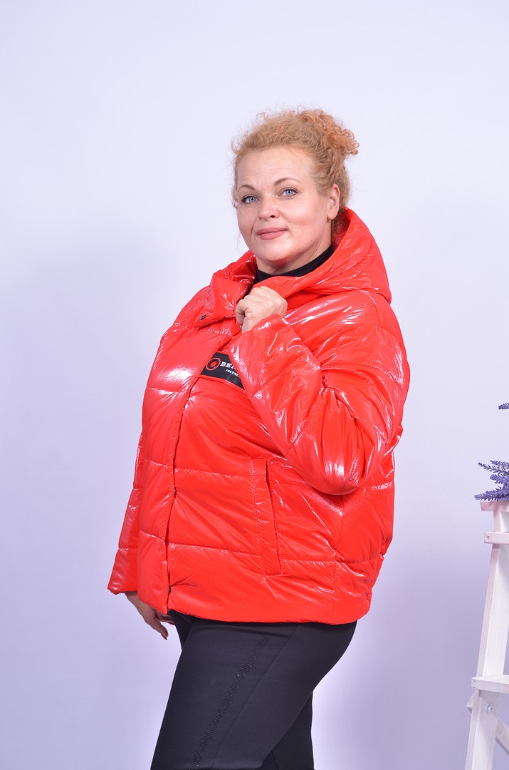 Куртка коротка батал