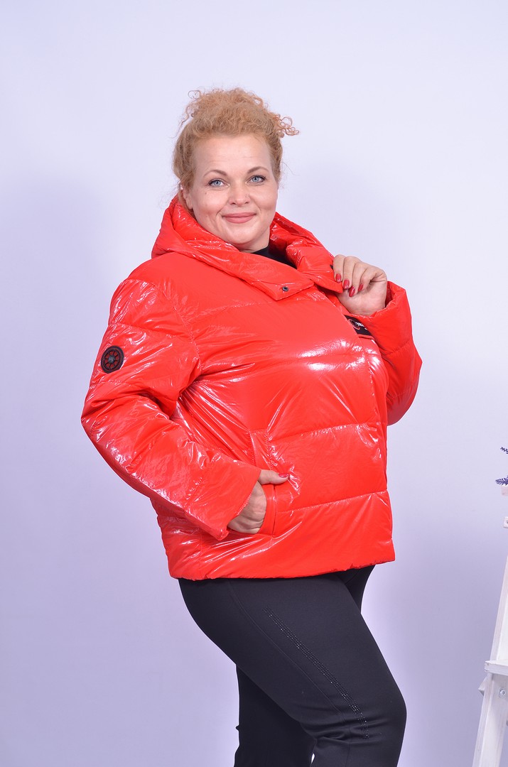 Куртка коротка батал