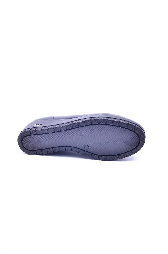 Туфлі на платформі великих розмірів