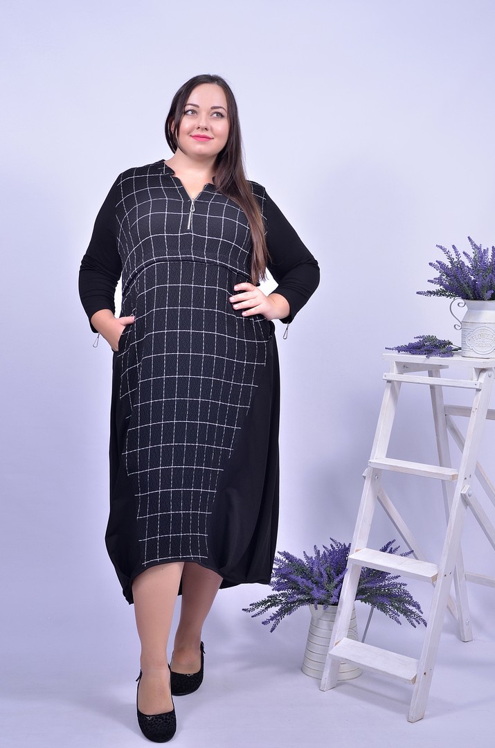 Платье трикотажная макси супер батал