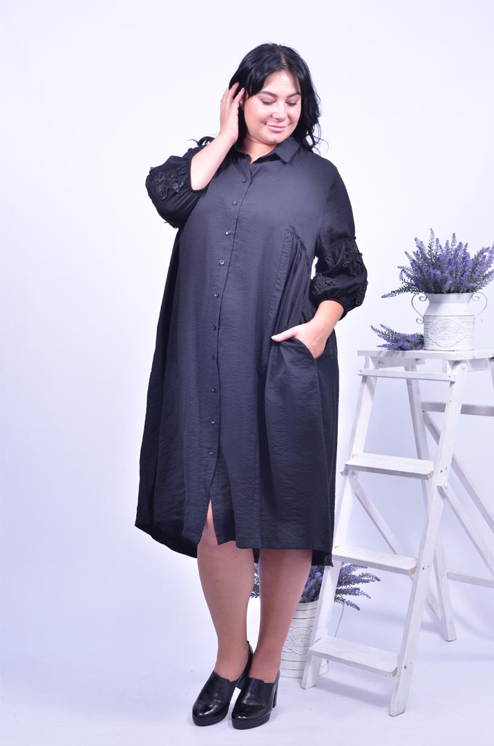 Класична сукня з кишенями батал