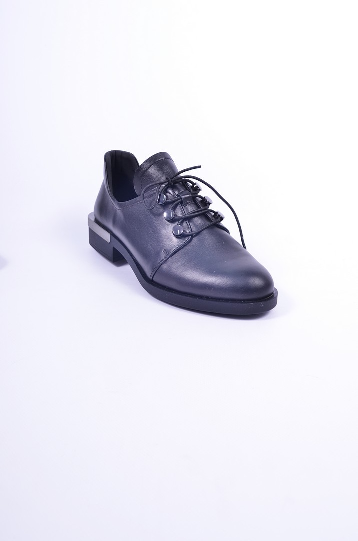 Туфли кожаные на шнуровке больших размеров