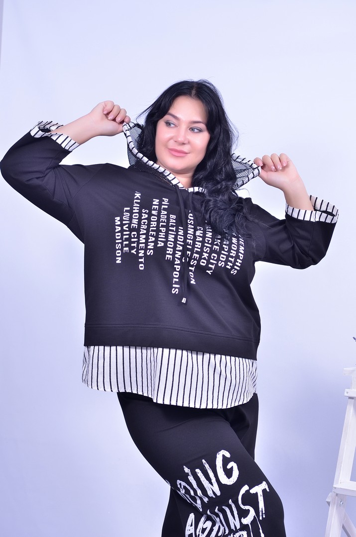 Стильна блуза з капюшоном