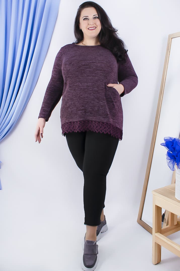 Блуза теплая с кружевом