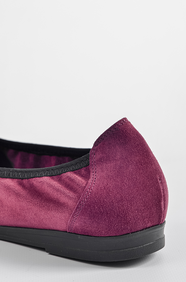 Замшеві балетки в сливовому відтінку великих розмірів