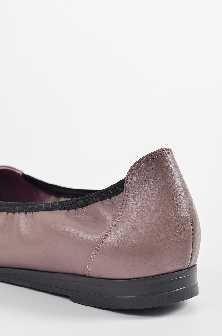 Шкіряні балетки в темно-бежевому кольорі великих розмірів