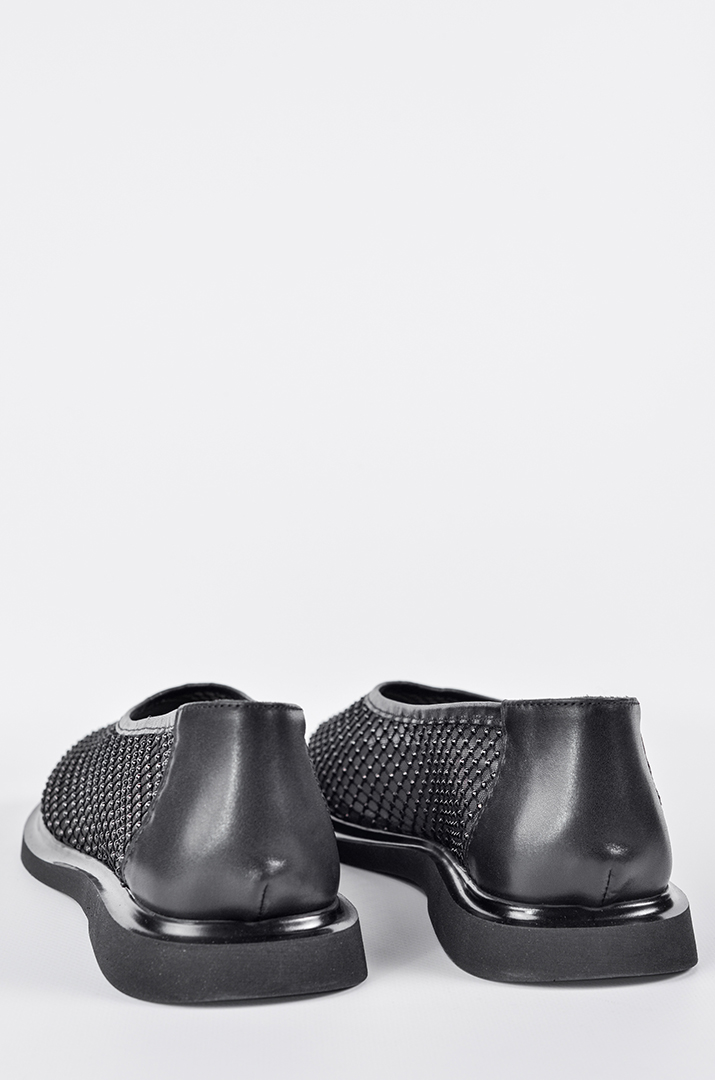 Балетки в чорному кольорі із сітчастим верхом та блискучими камінцями великих розмірів