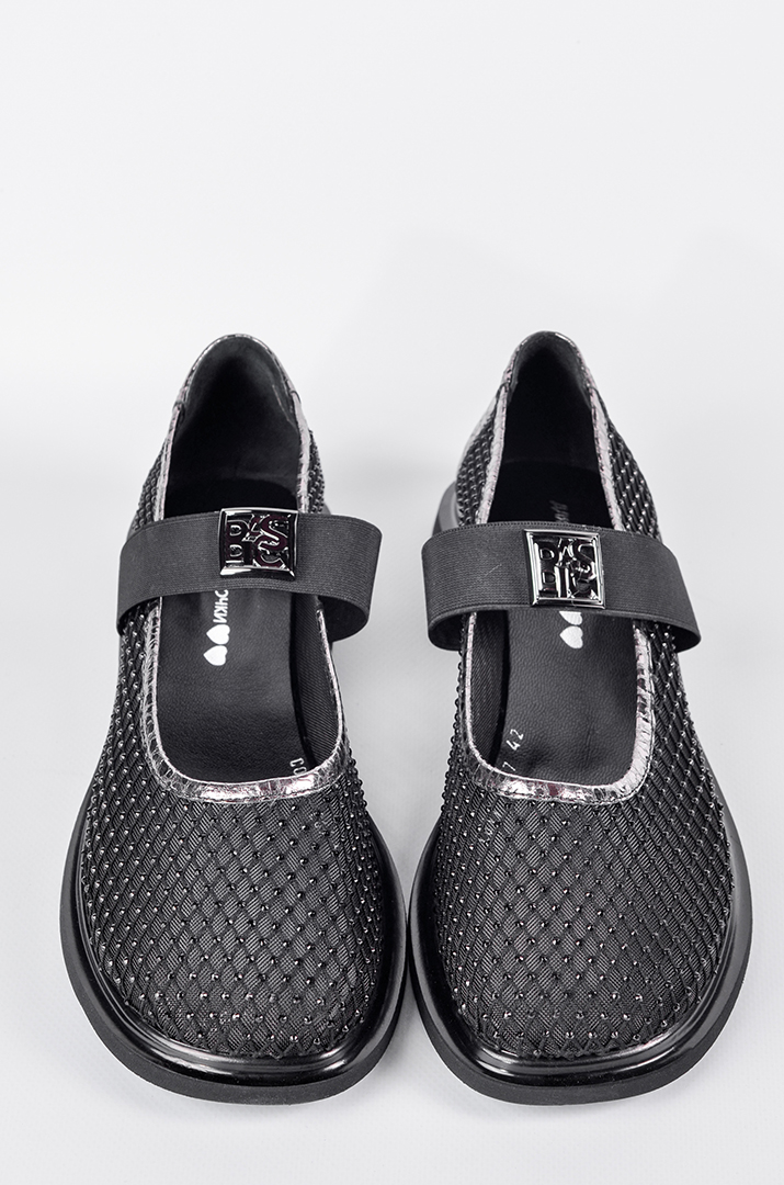 Балетки із сітчастим верхом та дрібними камінцями великих розмірів