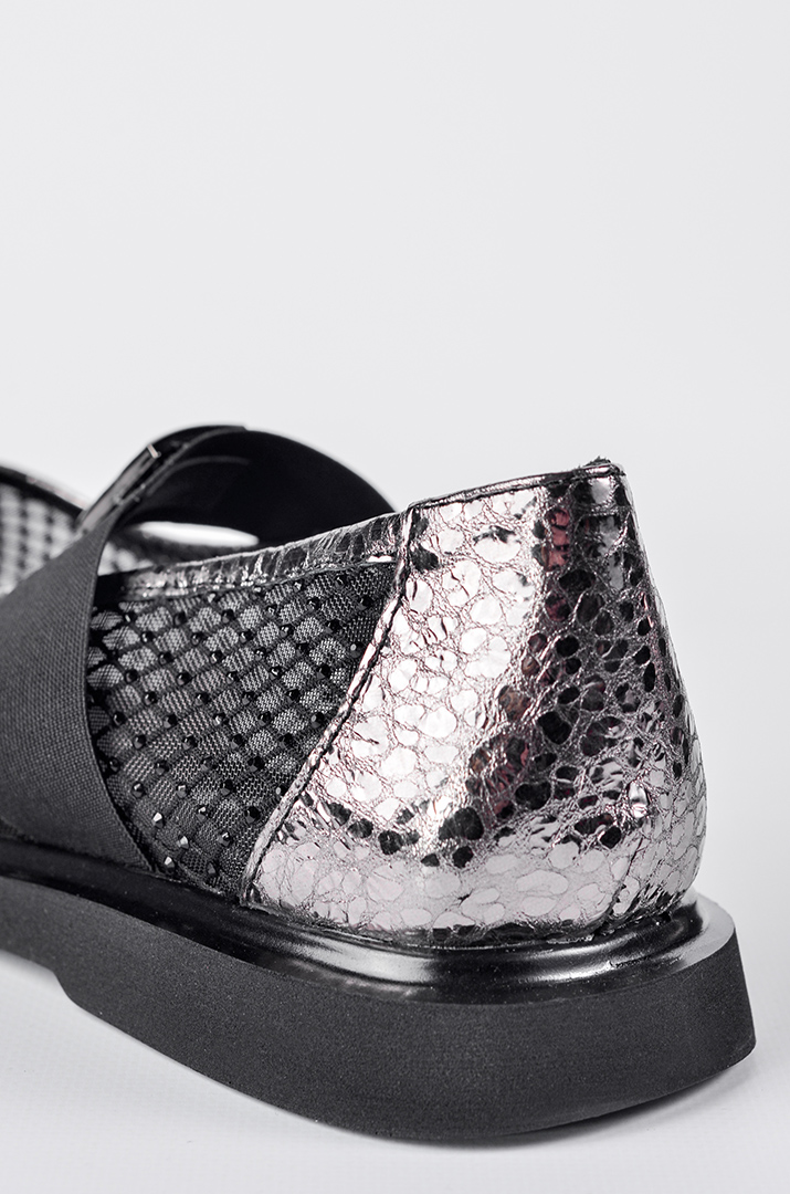 Балетки із сітчастим верхом та дрібними камінцями великих розмірів