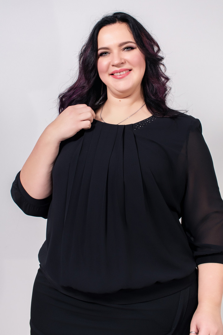 Sviatkova_bluza_z_blyskitkamy_super_batal_Pyshna_Krasa Святкова блуза з блискітками супер батал