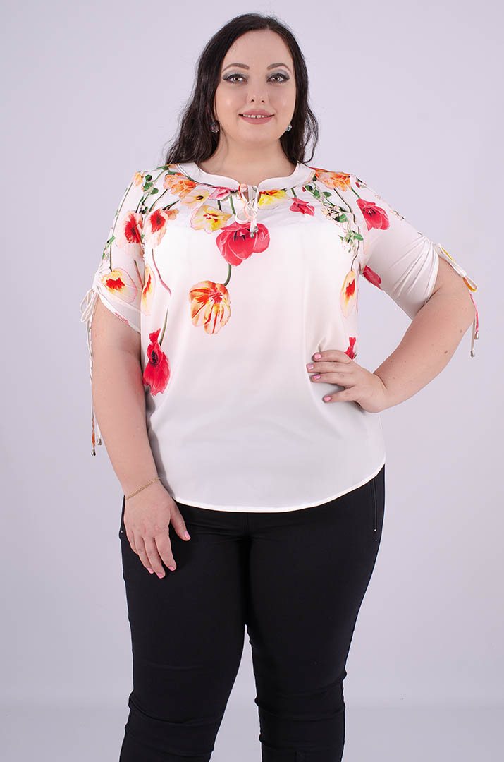 Bluza_dlinnaya_pryamaya_s_cvetami_super_batal_pishna_krasa Блуза довга пряма з квітами супер батал