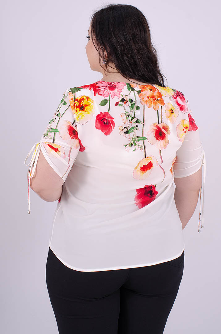 Bluza_dlinnaya_pryamaya_s_cvetami_super_batal_pishna_krasa Блуза довга пряма з квітами супер батал