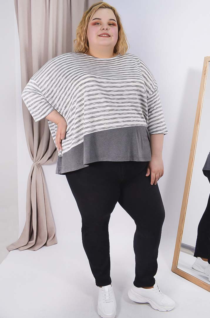 Блуза повсякденна в смужку супер батал