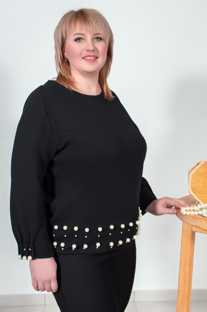 Bluza_korotka_z_perlynamy_batal_Pyshna_Krasа Блуза коротка з перлинами батал