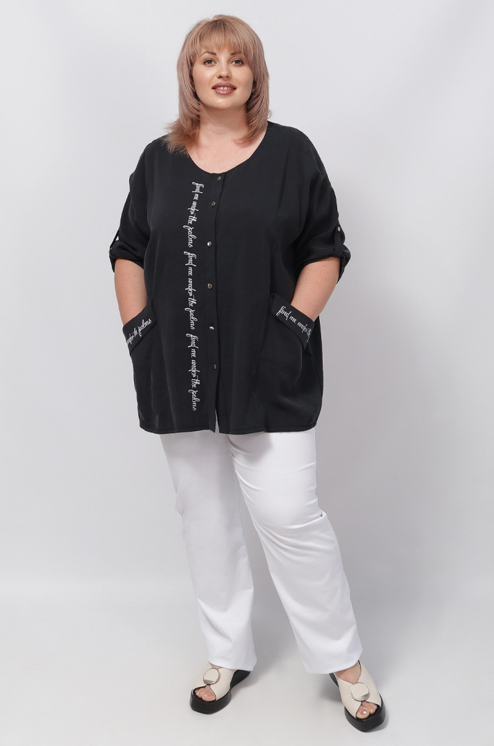 Блуза шовкова з написами батал