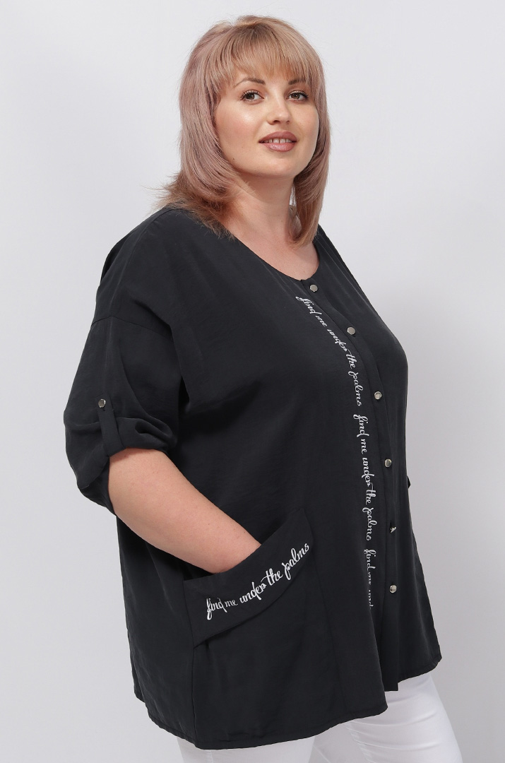 Блуза шовкова з написами батал