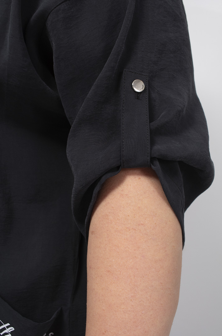 Блуза шовкова з написами батал