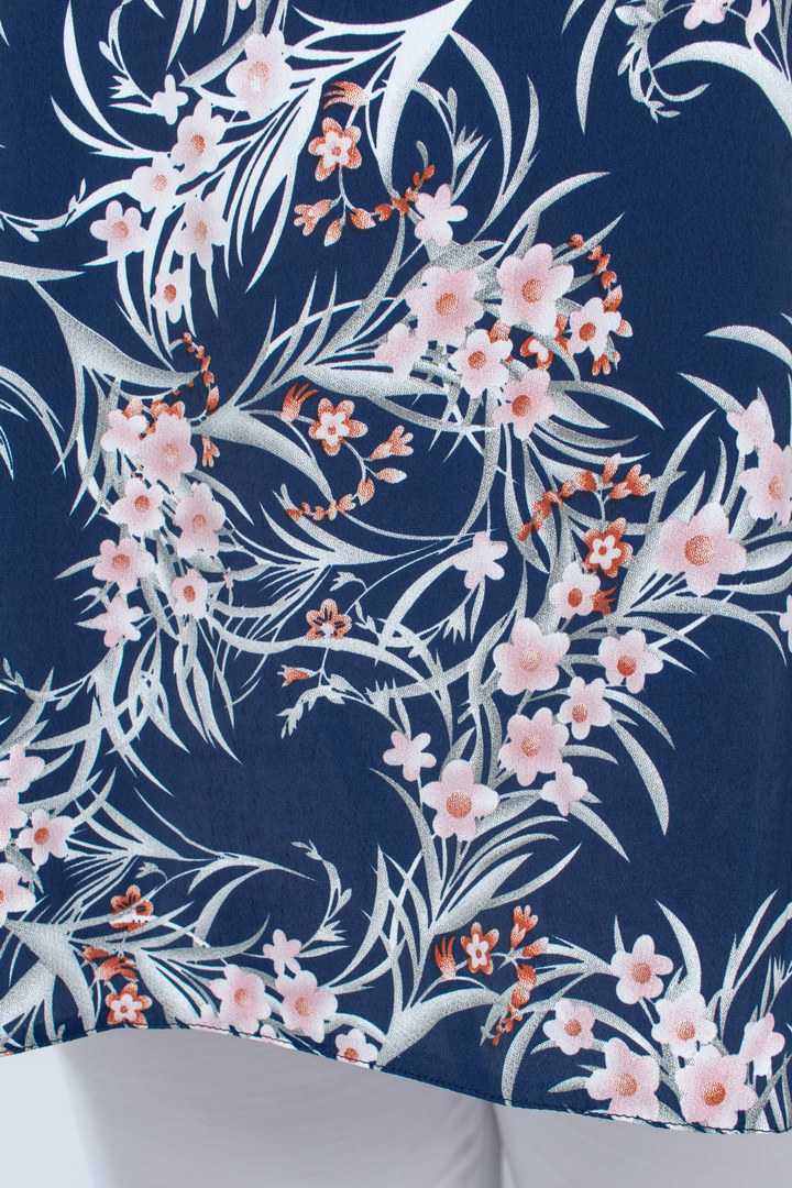 Блуза креп з горловиною на зав'язках супер батал