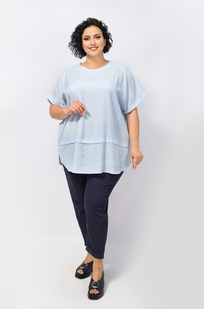 Світла льняна однотонна блуза супер батал