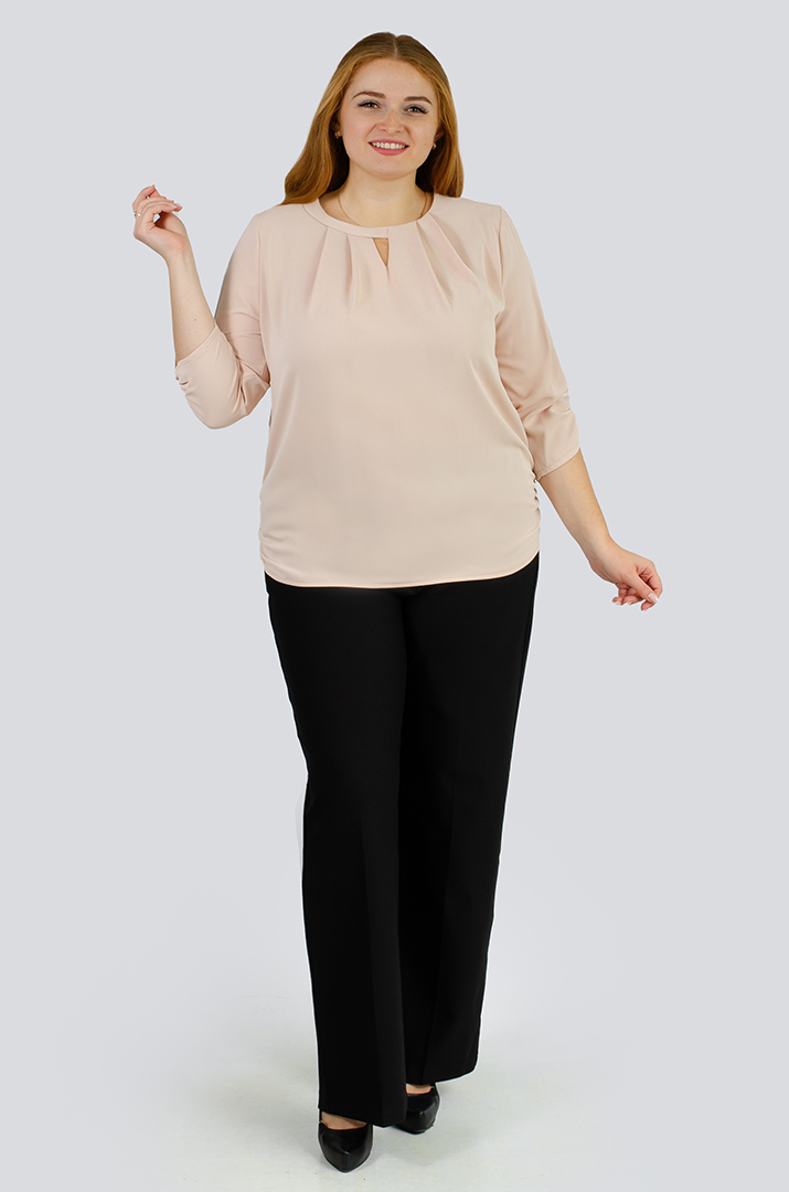 Нежная однотонная блуза больших размеров