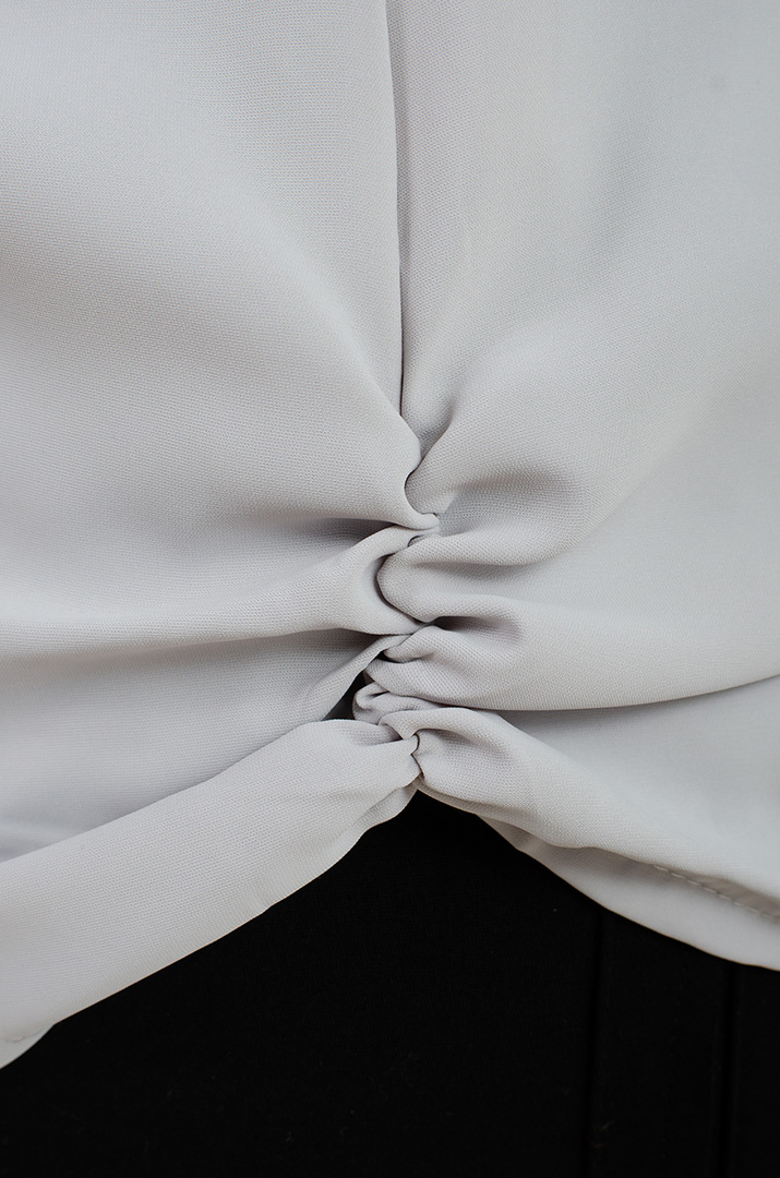 Нежная однотонная блуза больших размеров