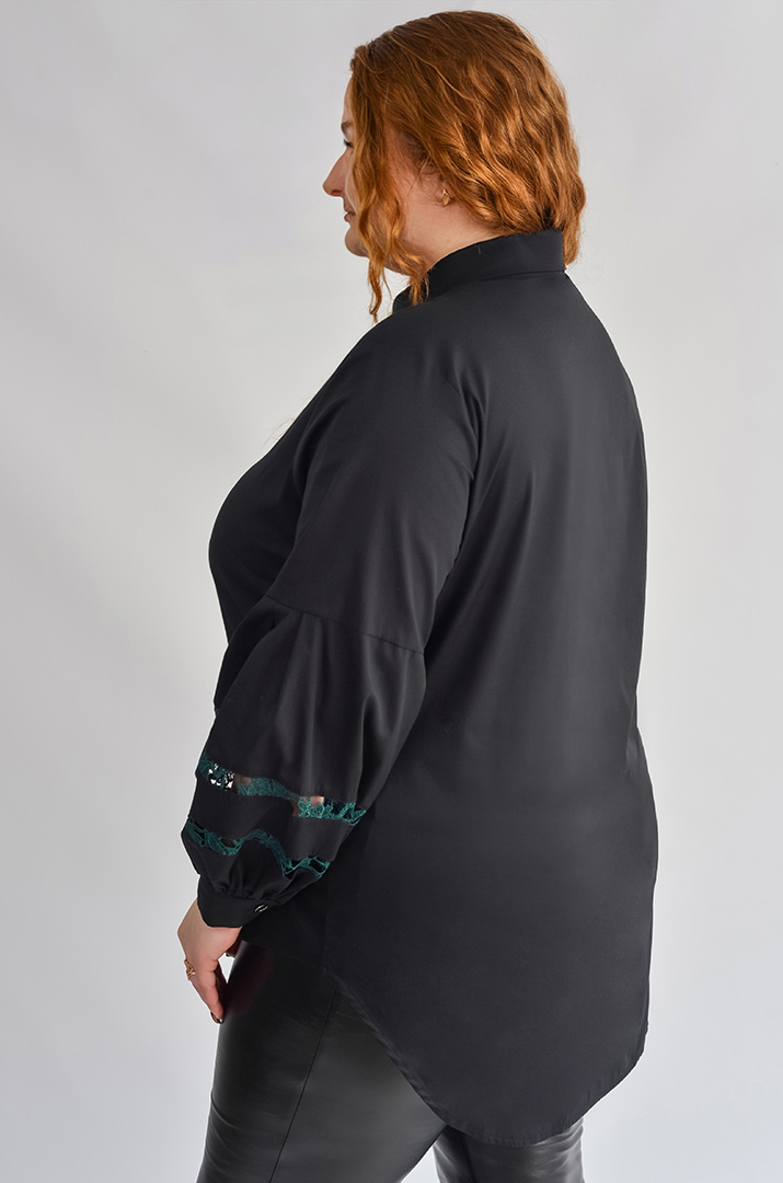 Блуза с кружевом больших размеров